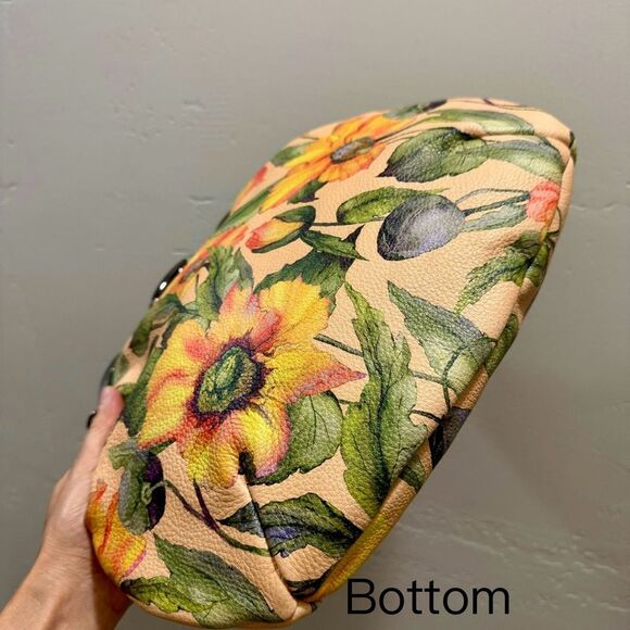 Original design! Floral Cowhide Handmade Metal Frame Slouchy Bag & 2 Straps - Picture 14 of 15